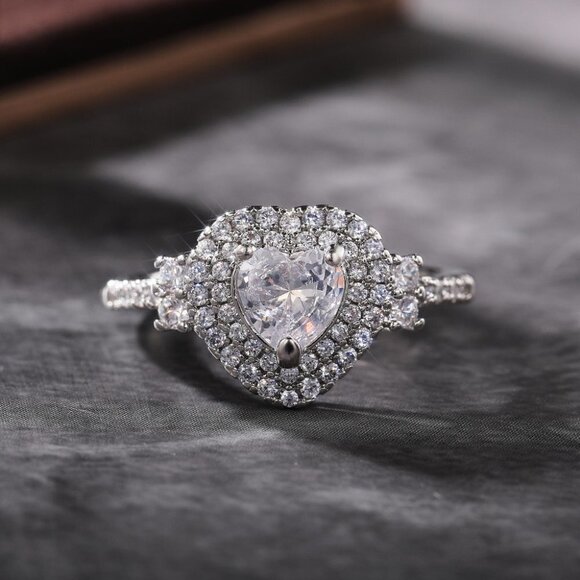 😍Diamond Heart CZ Shiny 14k White Gold Luxury Macro Pave Ring for Women, K852